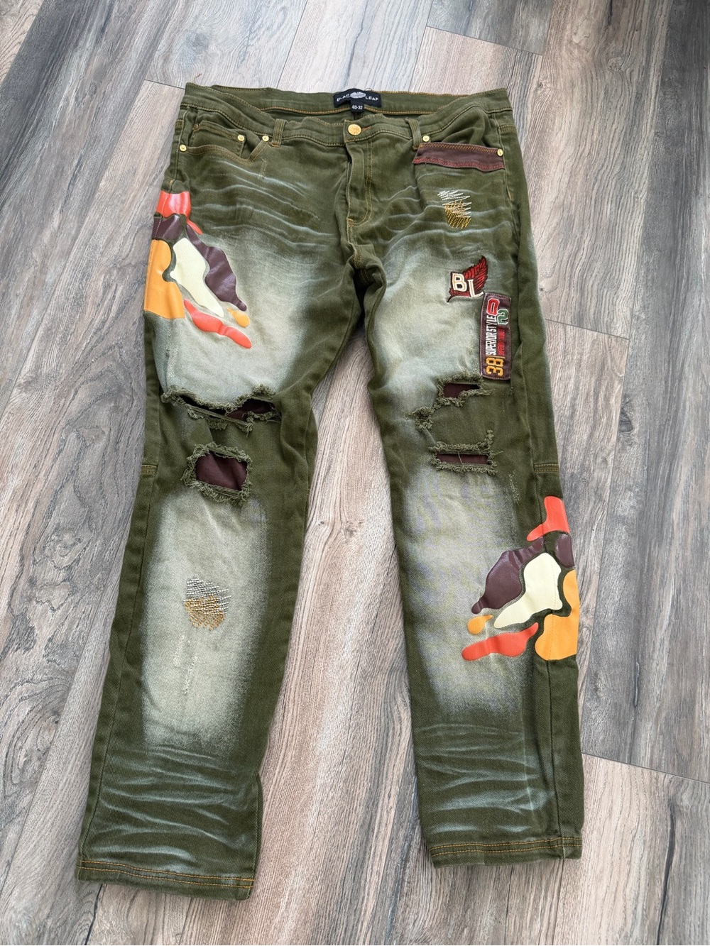 Men's Olive Distressed Patchwork Jeans men’s size 40-32
